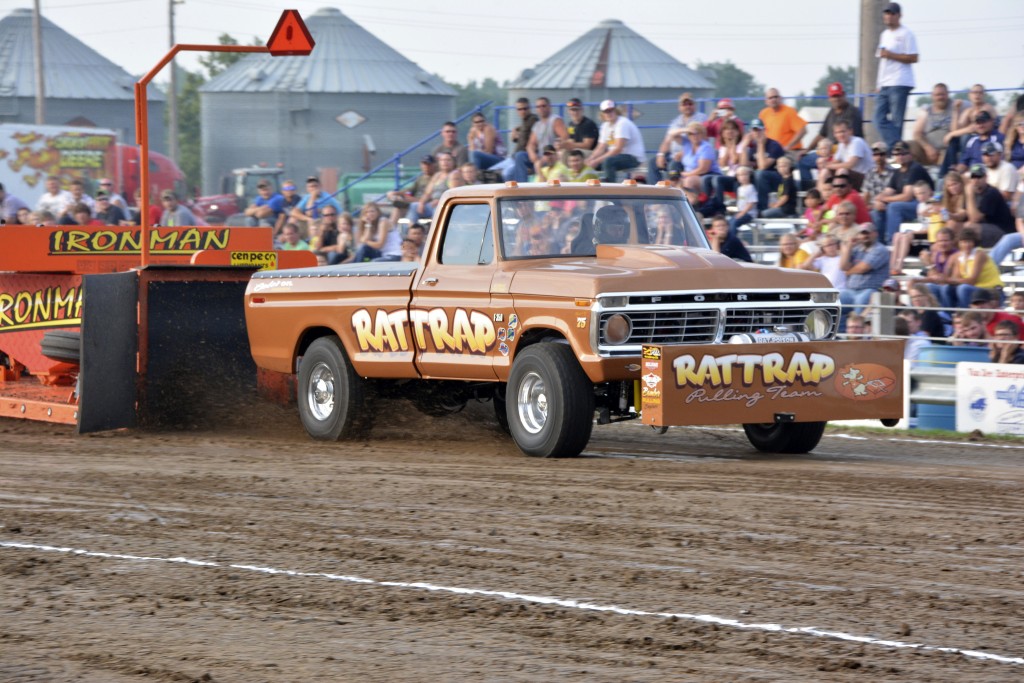 Classes « Thunder in the Valley Tractor Pull Rock Valley, Iowa